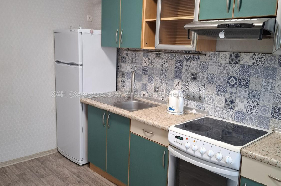 Сдам квартиру, Героев Харькова просп. , 1  ком., 45 м², капитальный ремонт 