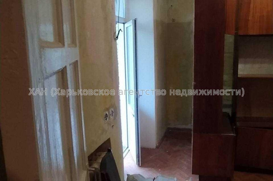 Продам квартиру, Сумгаитская ул. , 3 кім., 60.70 м², без ремонта 