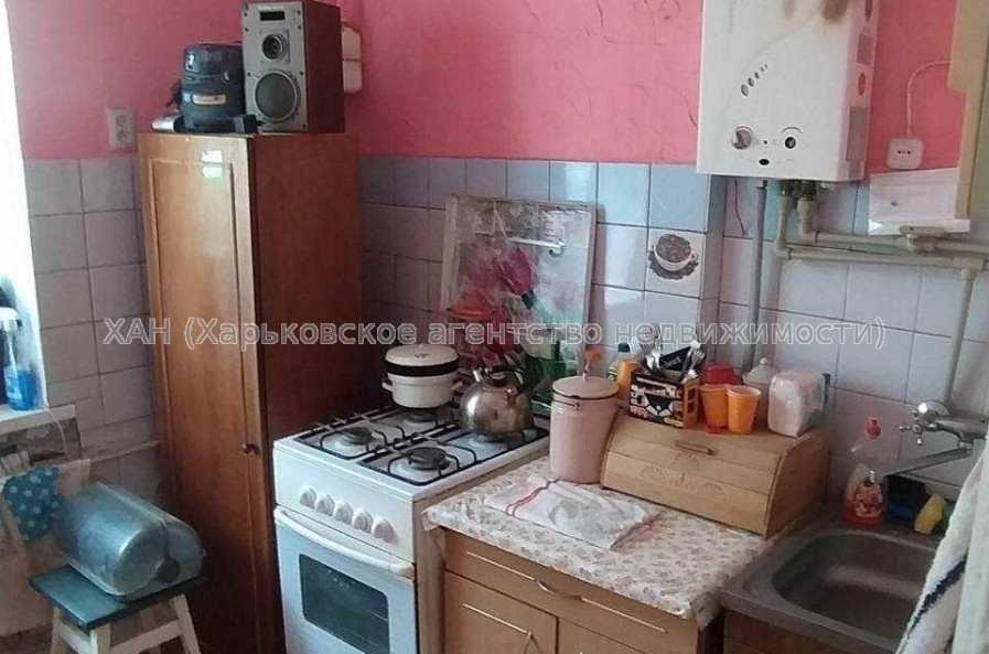 Продам квартиру, Сумгаитская ул. , 3 кім., 60.70 м², без ремонта 