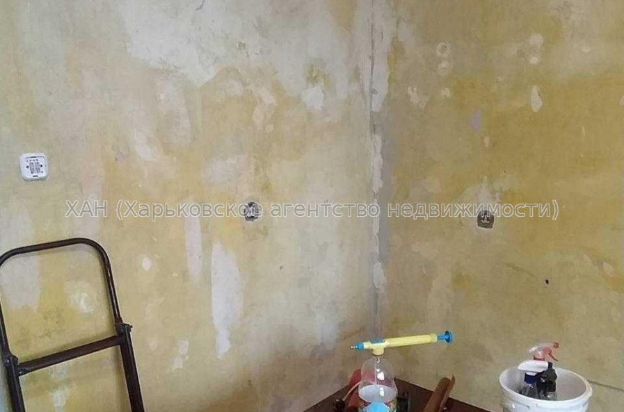 Продам квартиру, Сумгаитская ул. , 3  ком., 60.70 м², без ремонта 