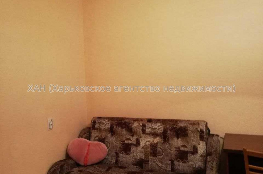 Продам квартиру, Сумгаитская ул. , 3  ком., 60.70 м², без ремонта 