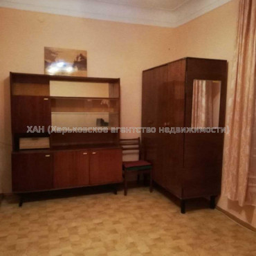 Продам квартиру, Сумгаитская ул. , 3  ком., 60.70 м², без ремонта 
