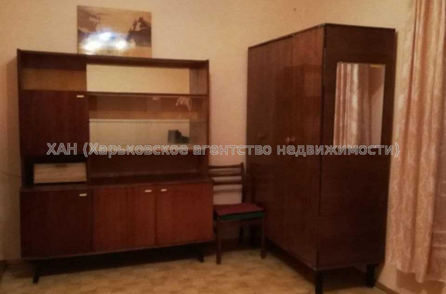 Продам квартиру, Сумгаитская ул. , 3 кім., 60.70 м², без ремонта 