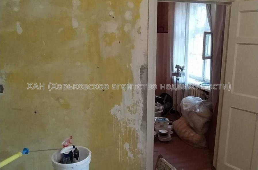 Продам квартиру, Сумгаитская ул. , 3 кім., 60.70 м², без ремонта 