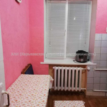 Продам квартиру, Сумгаитская ул. , 3  ком., 60.70 м², без ремонта 