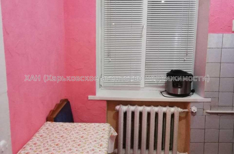 Продам квартиру, Сумгаитская ул. , 3  ком., 60.70 м², без ремонта 