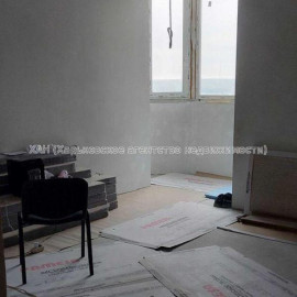 Продам квартиру, Науки просп. , 3 кім., 97 м², частичный ремонт