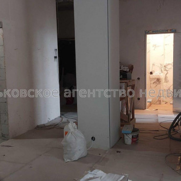 Продам квартиру, Науки просп. , 3 кім., 97 м², частичный ремонт  - фото 4 Продам квартиру, Науки просп. , 3 кім., 97 м², частичный ремонт