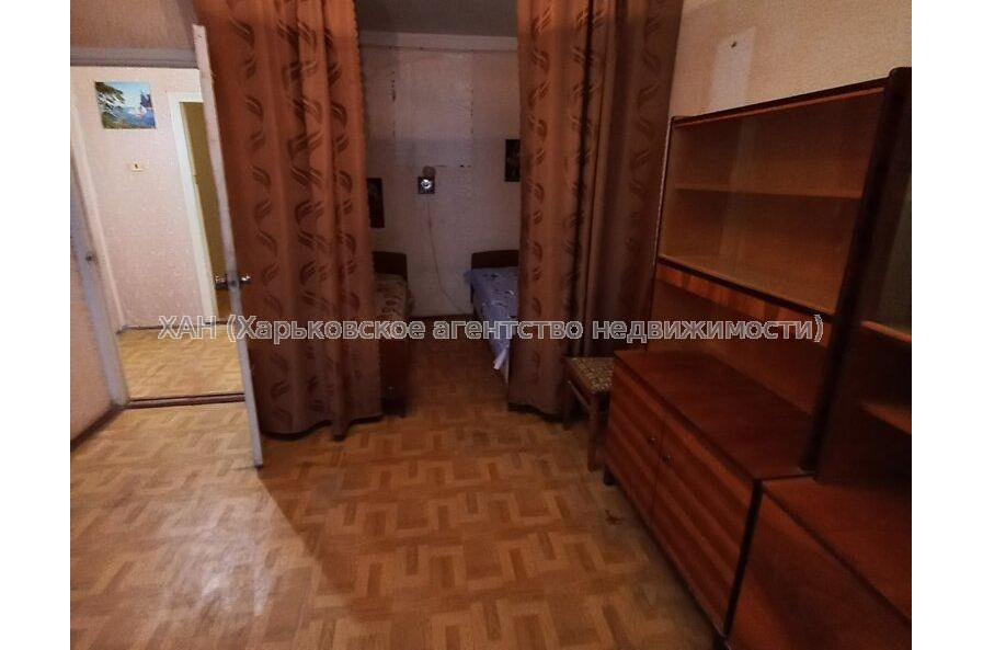 Продам квартиру, Зубарева Александра ул. , 1  ком., 37.70 м², советский ремонт 