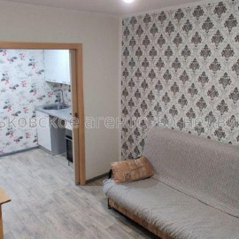 Продам квартиру, Гарибальди ул. , 1  ком., 28 м², капитальный ремонт