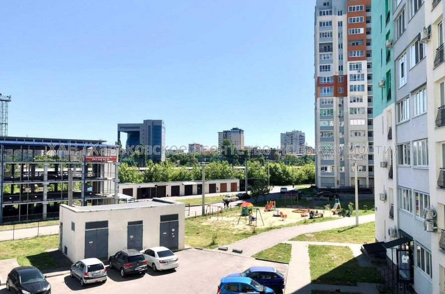 Продам квартиру, Елизаветинская ул. , 2  ком., 65 м², авторский дизайн 