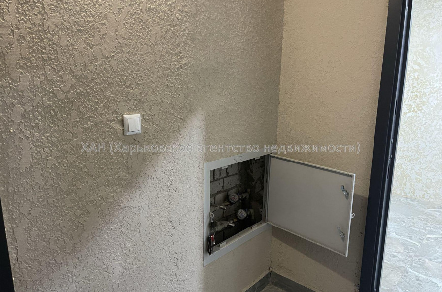 Продам квартиру, Шевченковский пер. , 1 кім., 42 м², без внутренних работ 