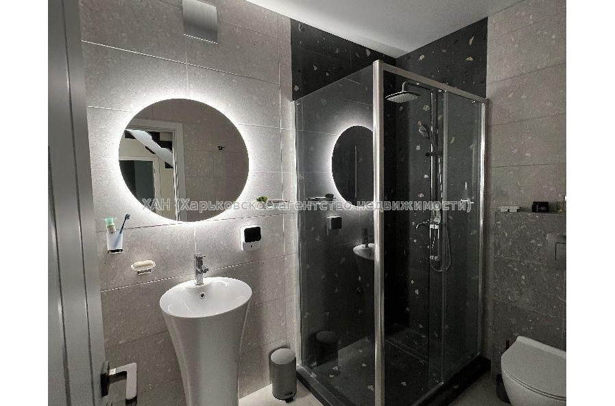 Продам квартиру, Льва Ландау просп. , 2  ком., 112 м², авторский дизайн 