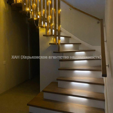 Продам квартиру, Льва Ландау просп. , 2  ком., 112 м², авторский дизайн 