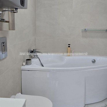 Продам квартиру, Льва Ландау просп. , 2  ком., 112 м², авторский дизайн 