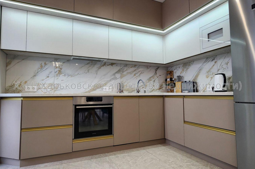 Продам квартиру, Льва Ландау просп. , 2 кім., 112 м², авторский дизайн 