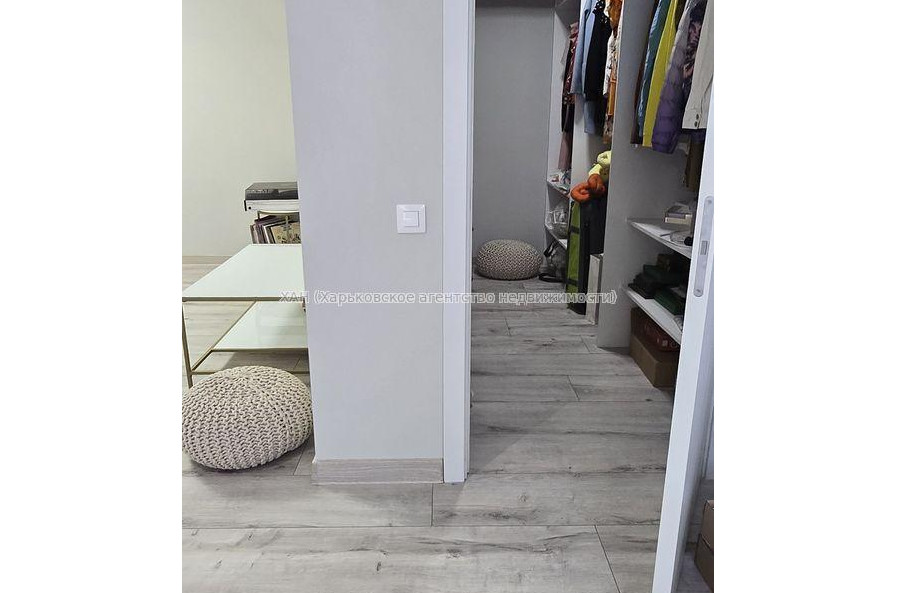 Продам квартиру, Льва Ландау просп. , 2 кім., 112 м², авторский дизайн 