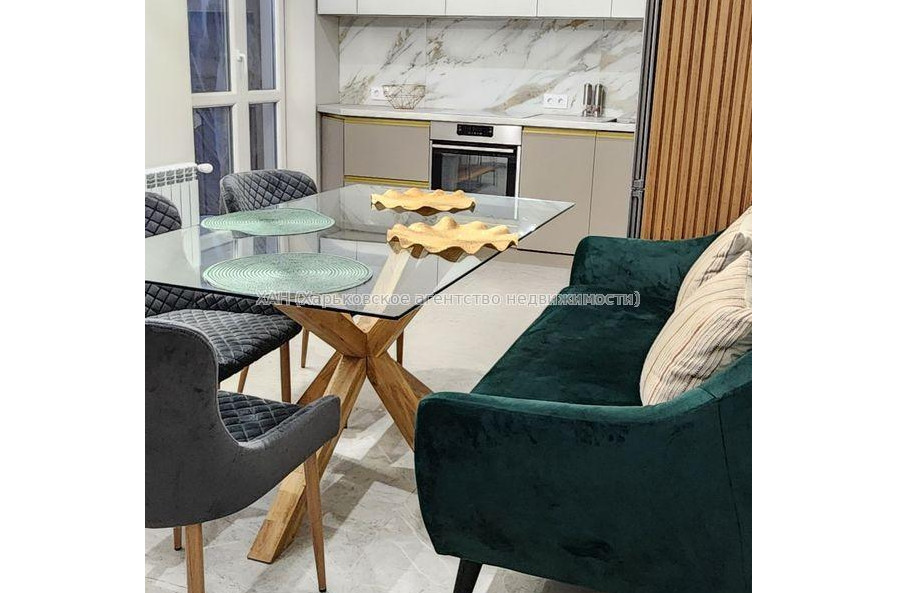 Продам квартиру, Льва Ландау просп. , 2 кім., 112 м², авторский дизайн 