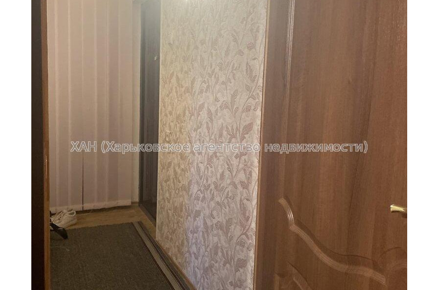 Продам квартиру, Победы просп. , 1  ком., 32 м², косметический ремонт 