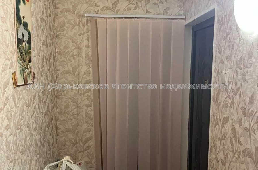 Продам квартиру, Победы просп. , 1  ком., 32 м², косметический ремонт 