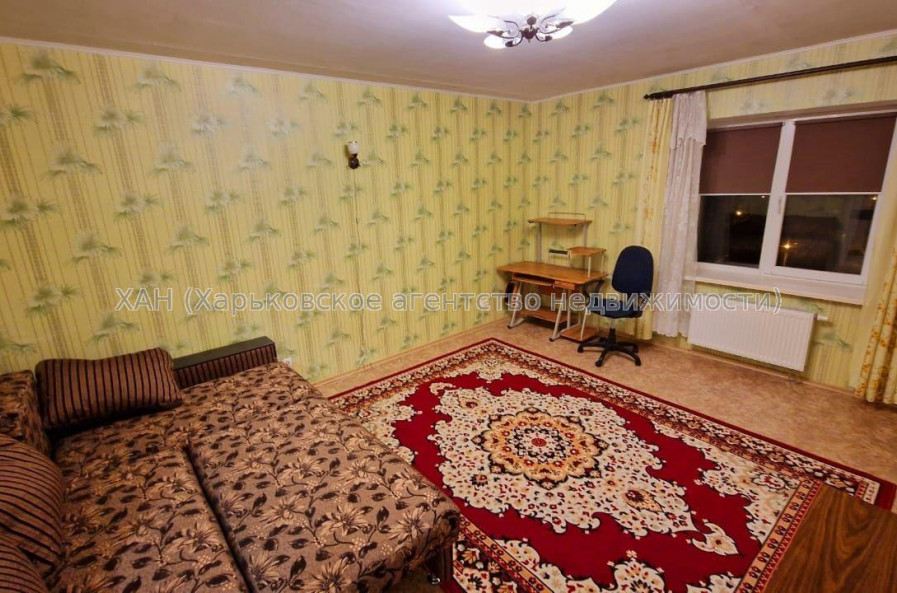 Продам квартиру, Салтовское шоссе , 1 кім., 54 м², косметический ремонт 