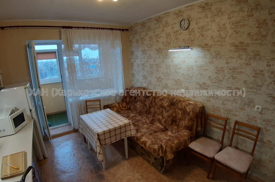 Продам квартиру, Салтовское шоссе , 1  ком., 54 м², косметический ремонт 