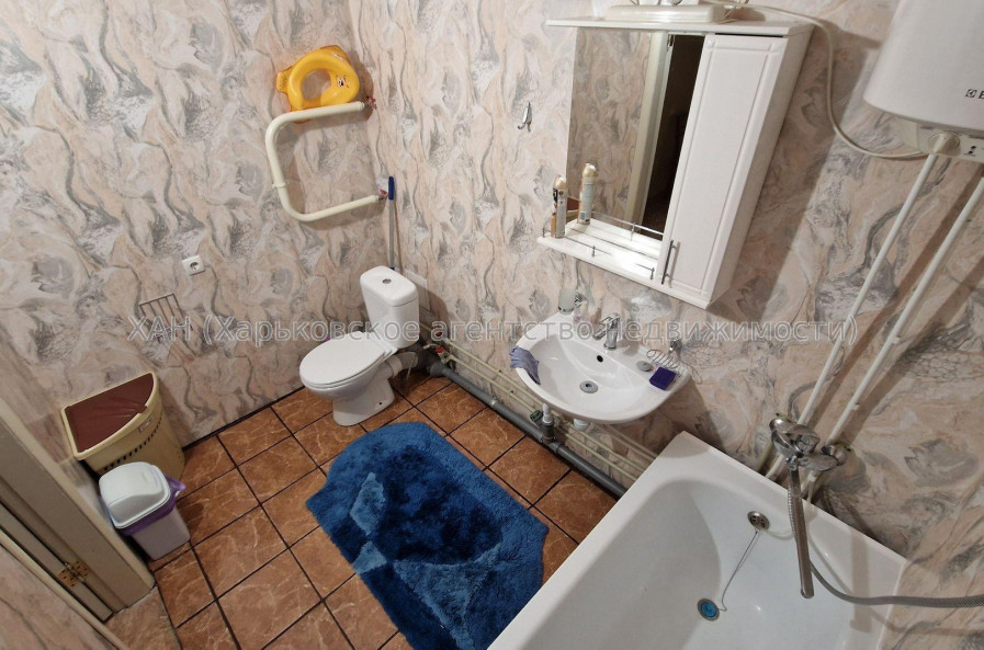 Продам квартиру, Салтовское шоссе , 1 кім., 54 м², косметический ремонт 