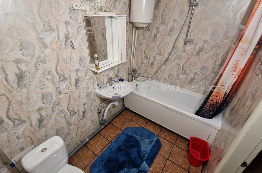 Продам квартиру, Салтовское шоссе , 1 кім., 54 м², косметический ремонт 