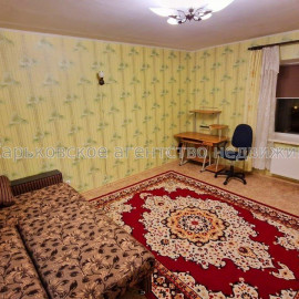 Продам квартиру, Салтовское шоссе , 1  ком., 54 м², косметический ремонт