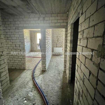 Продам квартиру, Борткевича ул. , 2 кім., 66 м², без ремонта 