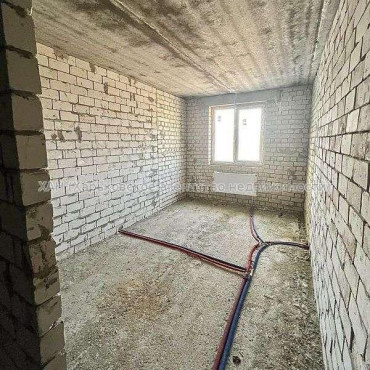 Продам квартиру, Борткевича ул. , 2 кім., 66 м², без ремонта 