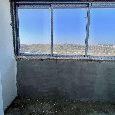 Продам квартиру, Борткевича ул. , 2 кім., 66 м², без ремонта 