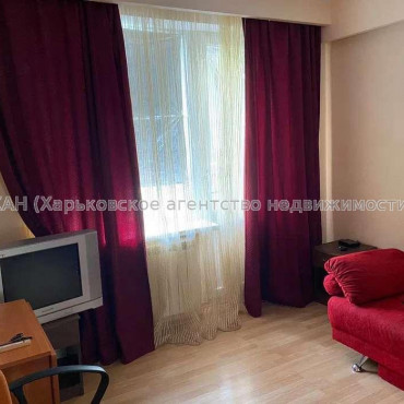 Продам квартиру, Европейская ул. , 1 кім., 27 м², капитальный ремонт 