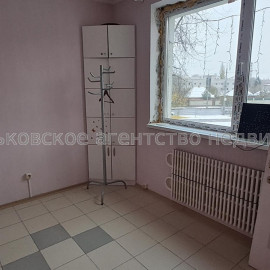 Продам нежилую недвижимость, салон красоты , 3  ком., 68 м², косметический ремонт