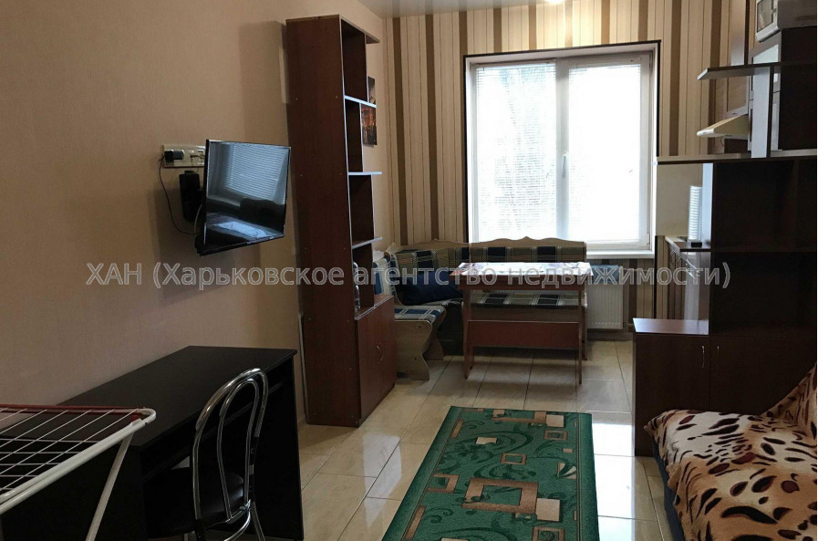 Продам квартиру, Шевченковский пер. , 1 кім., 19.50 м², капитальный ремонт 