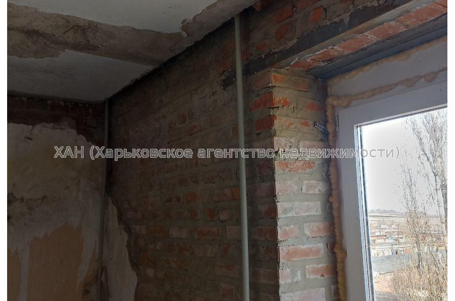 Продам квартиру, 2 кім., 45 м², без ремонта 