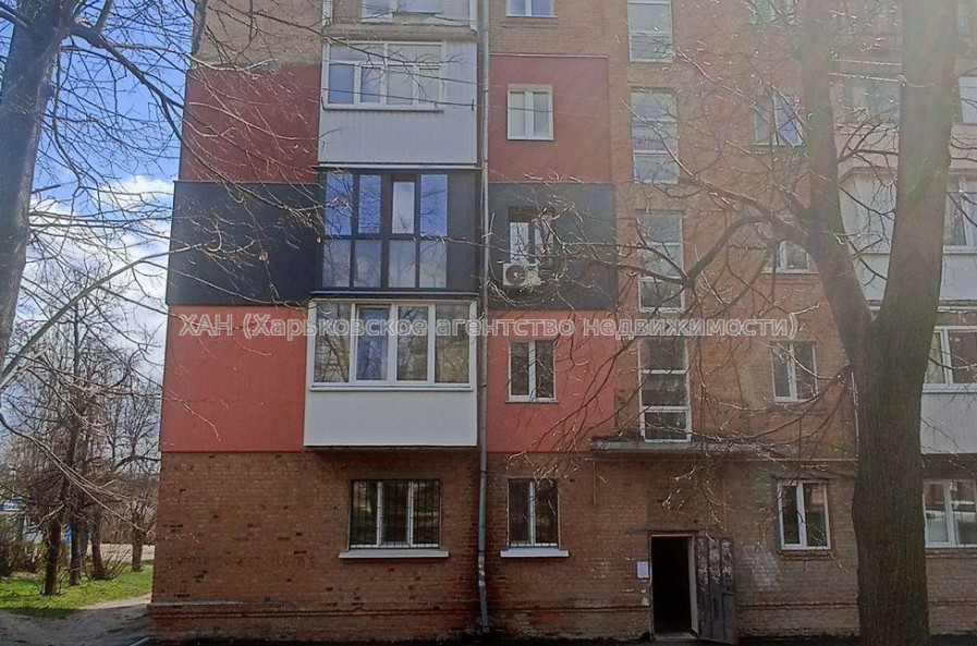 Продам квартиру, 2  ком., 45 м², без ремонта 