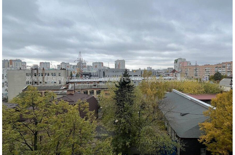 Продам квартиру, Аэрокосмический пр. , 3  ком., 124 м², евроремонт 