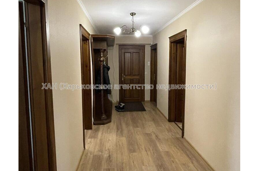 Продам квартиру, Аэрокосмический пр. , 3  ком., 124 м², евроремонт 