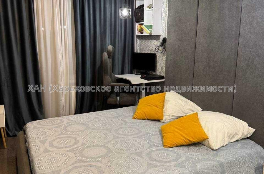 Продам квартиру, 23 Августа ул. , 2  ком., 44 м², авторский дизайн 