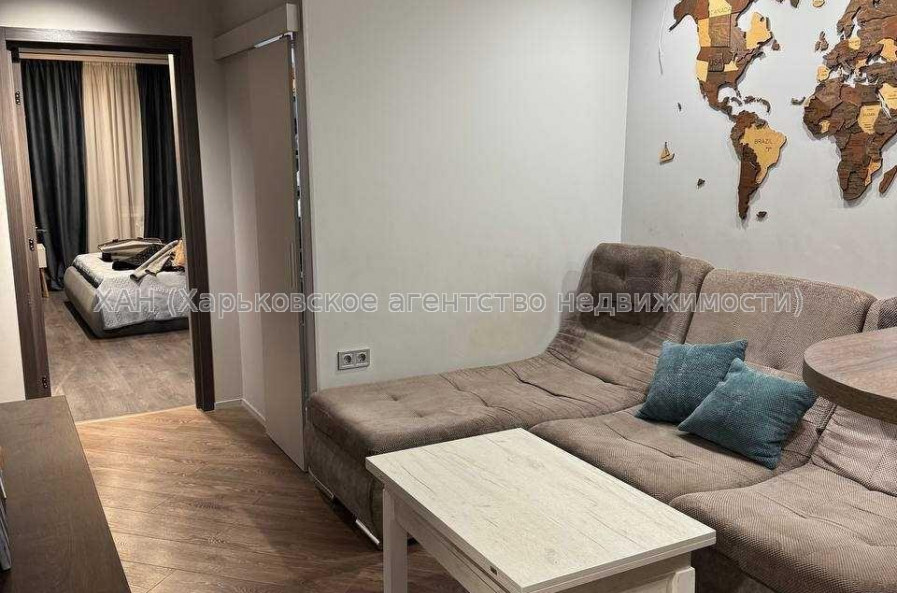 Продам квартиру, 23 Августа ул. , 2  ком., 44 м², авторский дизайн 