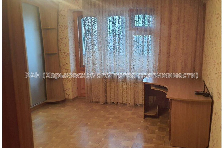 Продам квартиру, Клочковская ул. , 1  ком., 38.80 м², капитальный ремонт 