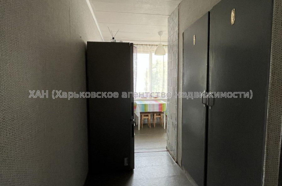 Продам квартиру, 3 кім., 64 м², советский ремонт 