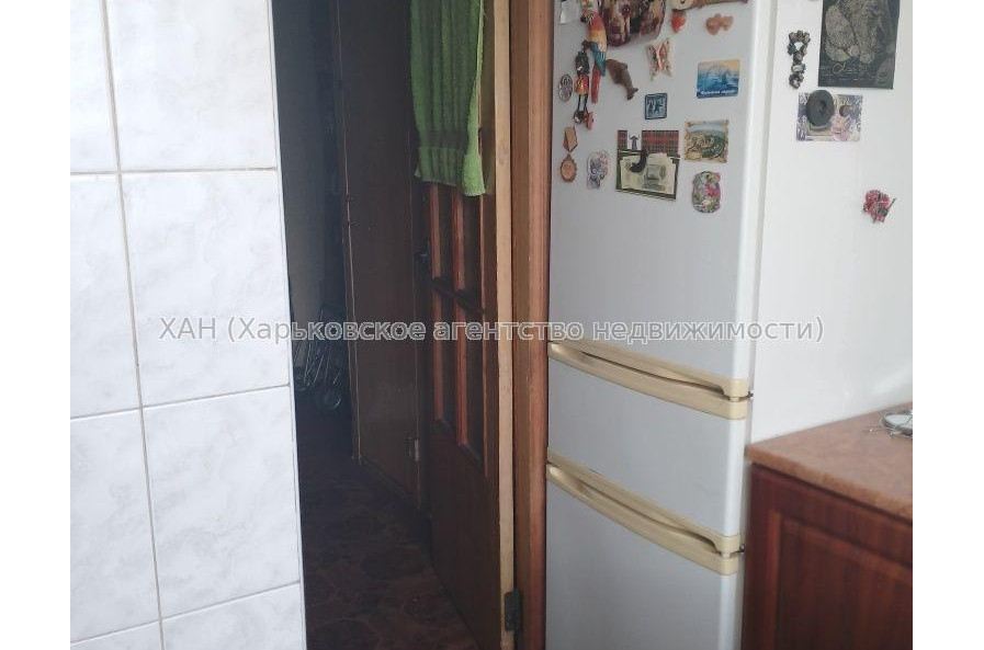 Продам квартиру, Каденюка ул. , 3  ком., 65.70 м², косметический ремонт 