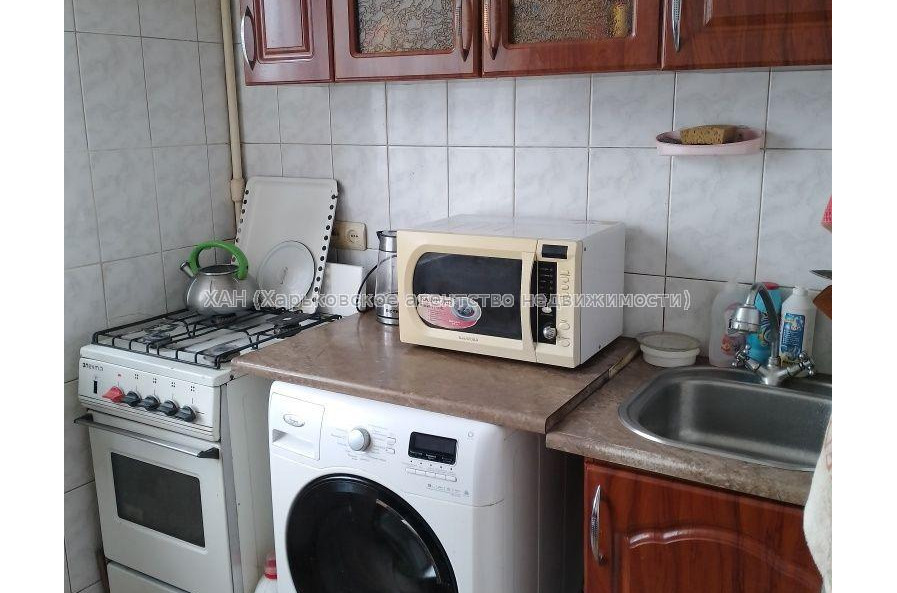Продам квартиру, Каденюка ул. , 3  ком., 65.70 м², косметический ремонт 