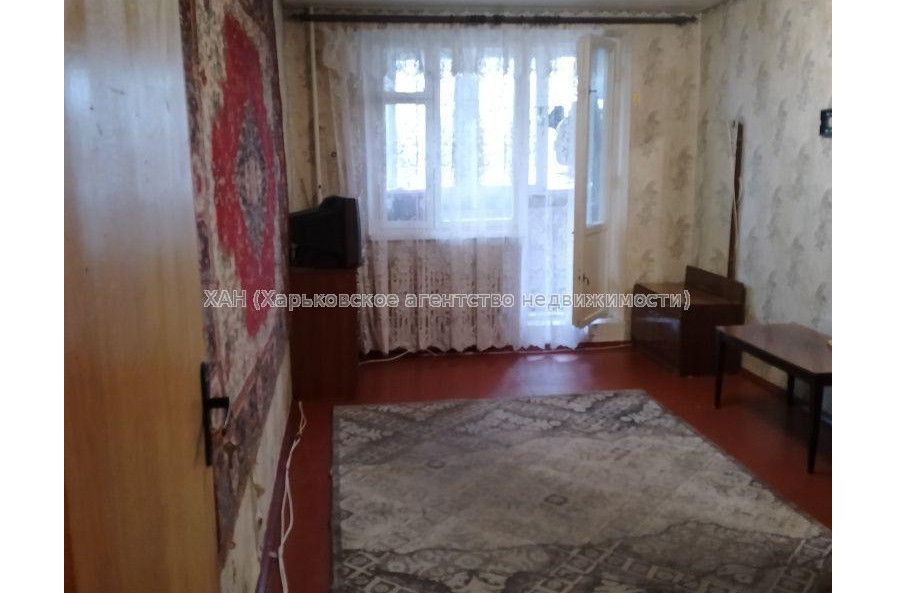 Продам квартиру, Каденюка ул. , 3  ком., 65.70 м², косметический ремонт 