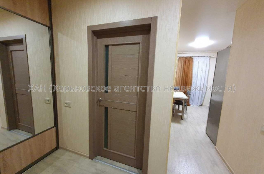 Продам квартиру, Гвардейцев Широнинцев ул. , 1  ком., 37 м², евроремонт 