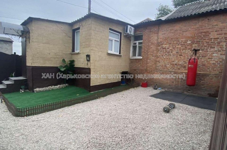 Продам дом, Свитязкая ул. , 60 м², 2 сот., капитальный ремонт 