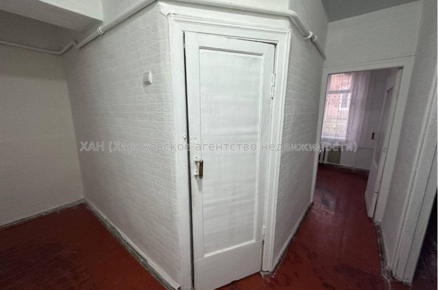 Продам квартиру, Малоджанкойская ул. , 1 кім., 32 м², советский ремонт 