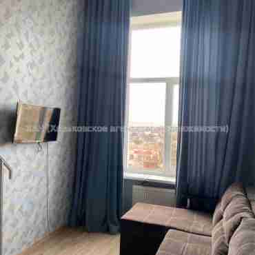 Продам квартиру, Ковалевская ул. , 1 кім., 20 м², евроремонт 